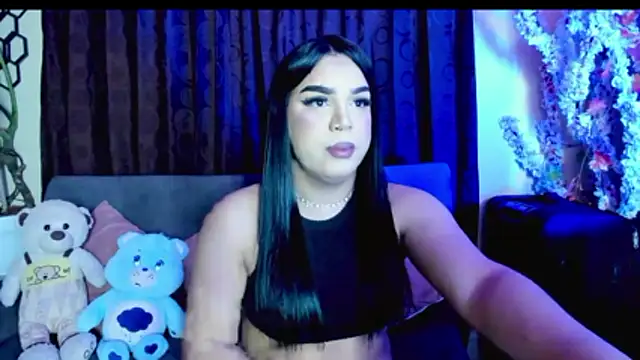 Snapshot of linda_zaam83866 chatting on 05.18.26 linda zaam83866 online show from 05.18.26