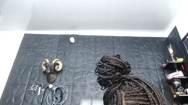 Hanna Fox 69 online show from 04.23.26