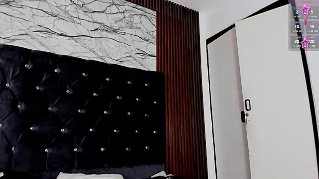 Emelyyy  online show from 12.15.24