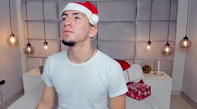 Snapshot of King_Dante_ chatting on 12.14.24 King Dante online show from 12.14.24