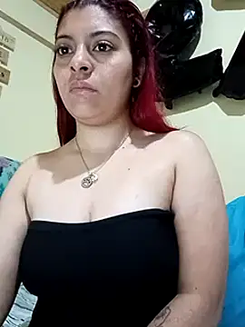 Snapshot of agatha_97_ chatting on 01.06.25 agatha 97 online show from 01.06.25