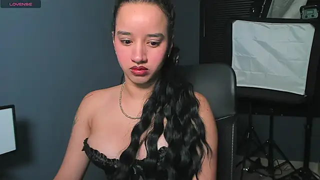 emilyrouxe online show from 12.09.24