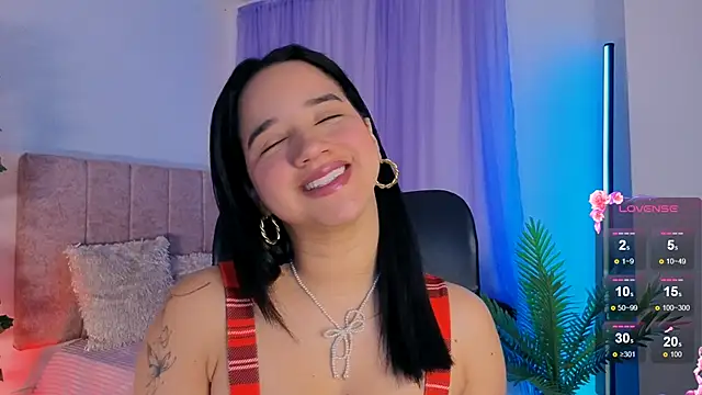 emilyrouxe online show from 11.10.25