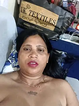 Snapshot of Neha8923 chatting on 03.14.25 Neha8923 online show from 03.14.25