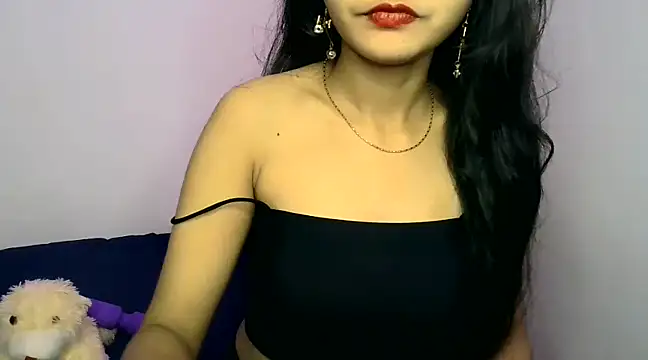 SUZY FROMUS online show from 12.05.24