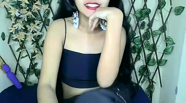 SUZY FROMUS online show from 02.06.25