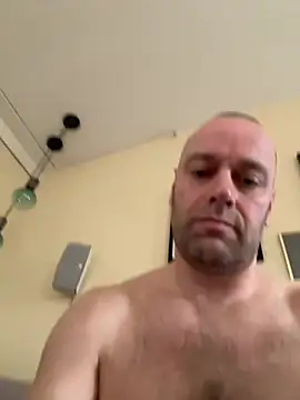 Snapshot of NiceJ81 chatting on 03.01.25 NiceJ81 online show from 03.01.25