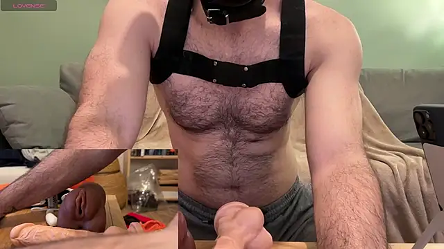 FrenchCamDog online show from 12.14.24