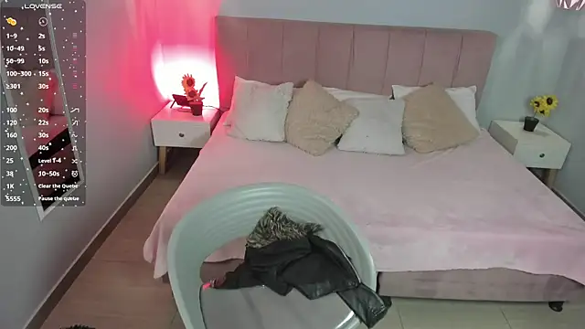 Carol Pinter online show from 11.13.25