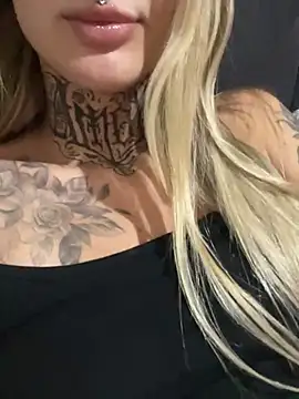 hotskinny1 online show from 03.23.25