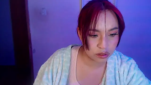 Snapshot of annie3 chatting on 12.22.24 annie3 online show from 12.22.24