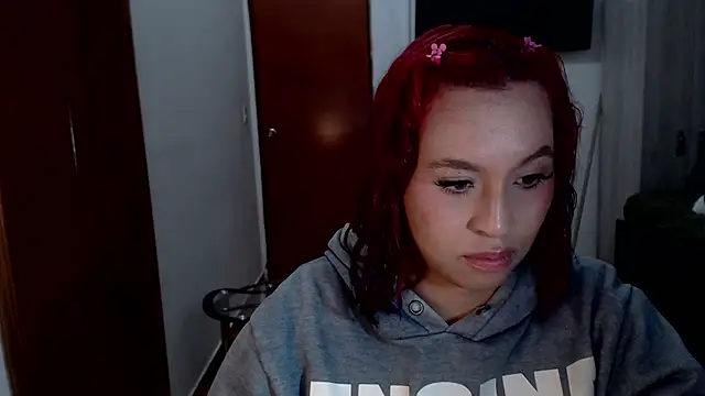 Snapshot of annie3 chatting on 02.17.25 annie3 online show from 02.17.25