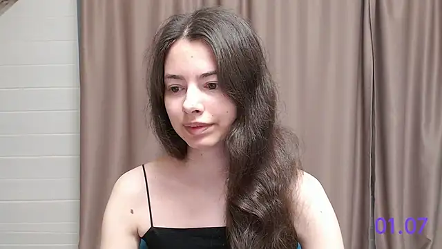 Snapshot of sweet_sweet_angel chatting on 07.01.26 sweet sweet angel online show from 07.01.26