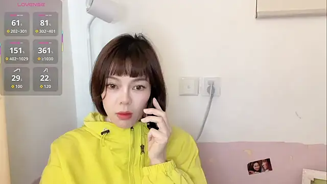 Linda-LL online show from 11.04.25