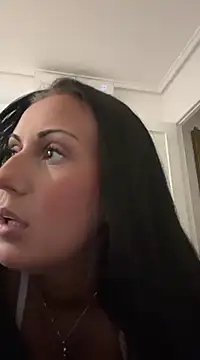 Snapshot of SweNatasha chatting on 01.15.25 SweNatasha online show from 01.15.25