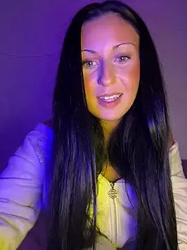 Snapshot of SweNatasha chatting on 01.23.25 SweNatasha online show from 01.23.25