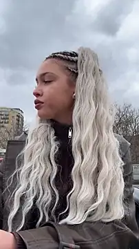 KikiWatson online show from 03.14.26