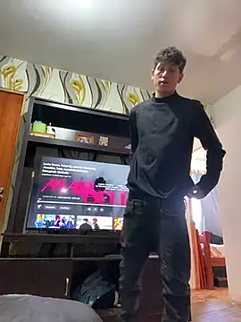 LatinBoysxxx online show from 03.17.26