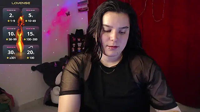 Snapshot of Nika_1_ chatting on 11.14.25 Nika 1 online show from 11.14.25