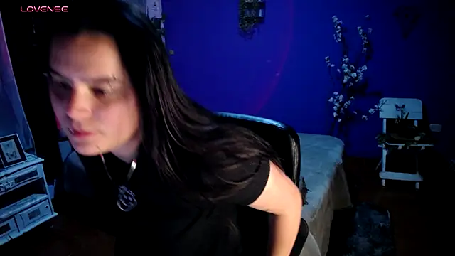 Snapshot of Nika_1_ chatting on 12.01.25 Nika 1 online show from 12.01.25