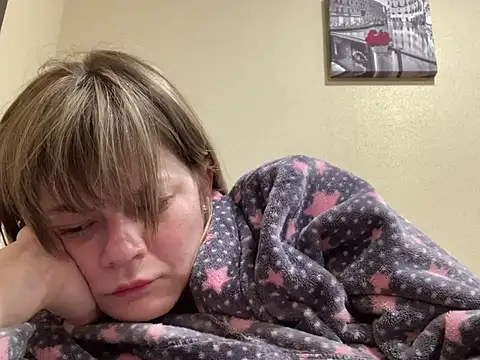 Snapshot of SkyAdelina241 chatting on 02.01.25 SkyAdelina241 online show from 02.01.25