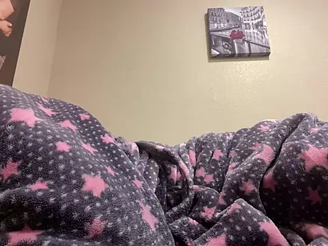 Snapshot of SkyAdelina241 chatting on 02.12.25 SkyAdelina241 online show from 02.12.25