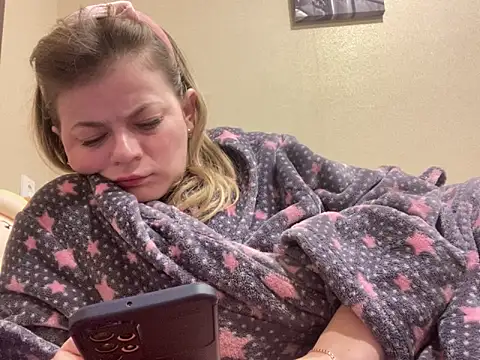 Snapshot of SkyAdelina241 chatting on 03.14.25 SkyAdelina241 online show from 03.14.25