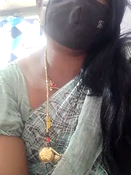 Snapshot of sana14 chatting on 10.19.25 sana14 online show from 10.19.25