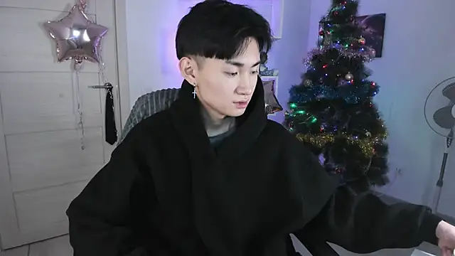 Miram Yu online show from 12.30.24