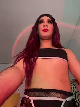 Mia Frank  online show from 02.28.25