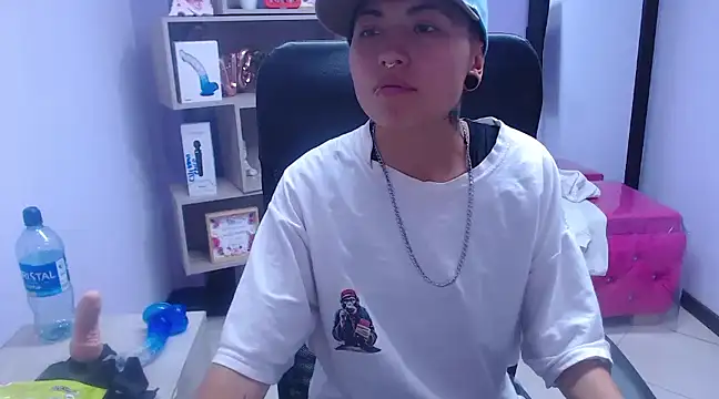 Im Mathias online show from 02.13.25