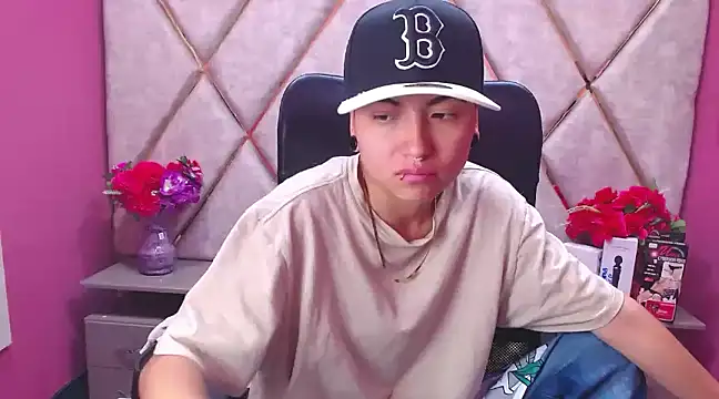 Im Mathias online show from 02.15.25