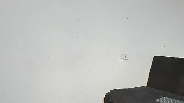 Snapshot of salome_daniel chatting on 04.18.26 salome daniel online show from 04.18.26