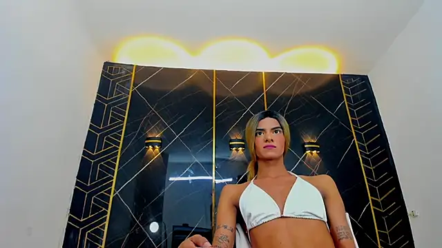 Isabella stanford2 online show from 01.28.25