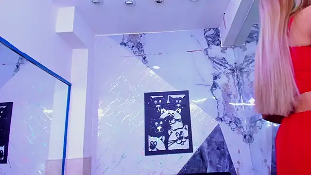 Snapshot of Isabella_stanford2 chatting on 04.13.26 Isabella stanford2 online show from 04.13.26