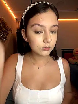 kanne mia online show from 11.26.25