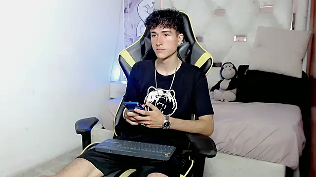 johnny cagee online show from 01.14.26