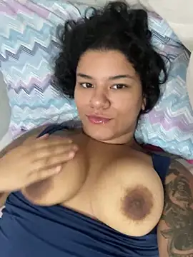 Snapshot of vicksylove chatting on 12.07.24 vicksylove online show from 12.07.24