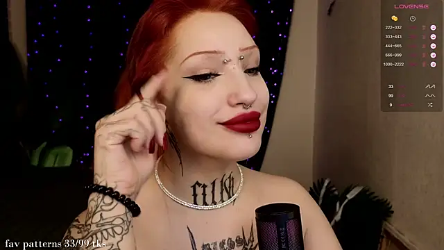 Snapshot of violetviolator chatting on 12.26.24 violetviolator online show from 12.26.24