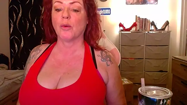 Nikkimastersgirl1091 online show from 10.10.25