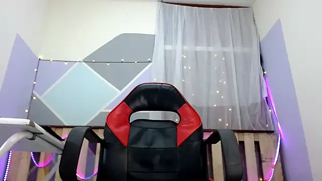 Snapshot of Michellcockxxx chatting on 02.01.25 Michellcockxxx online show from 02.01.25