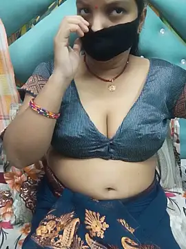 Snapshot of Manjudear chatting on 06.21.26 Manjudear online show from 06.21.26