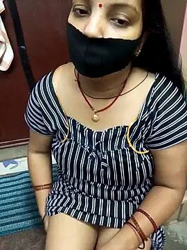Snapshot of Manjudear chatting on 07.14.26 Manjudear online show from 07.14.26