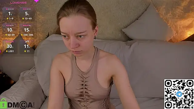 Snapshot of Michelle_Blond chatting on 01.14.26 Michelle Blond online show from 01.14.26