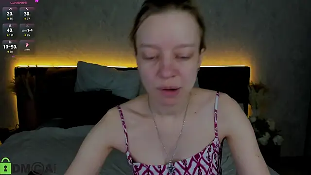 Snapshot of Michelle_Blond chatting on 02.17.26 Michelle Blond online show from 02.17.26