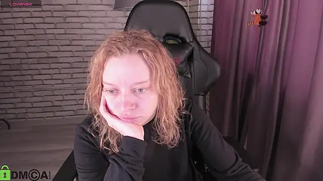 Snapshot of Michelle_Blond chatting on 02.26.26 Michelle Blond online show from 02.26.26