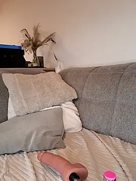 Snapshot of Secret_couple_ chatting on 10.20.25 Secret couple  online show from 10.20.25