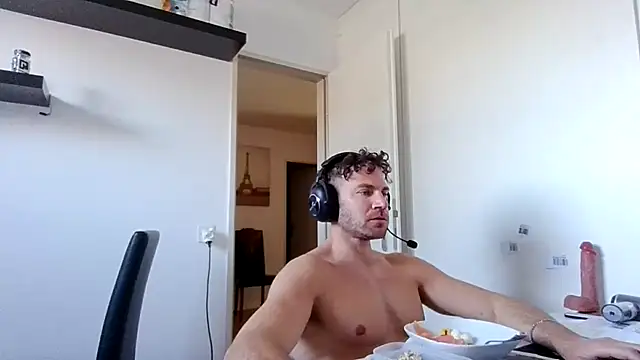 alpha-hunk online show from 04.06.26