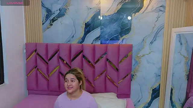 collegepawglovedaddy online show from 04.13.26