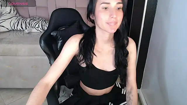 jesi daniels b online show from 12.10.24